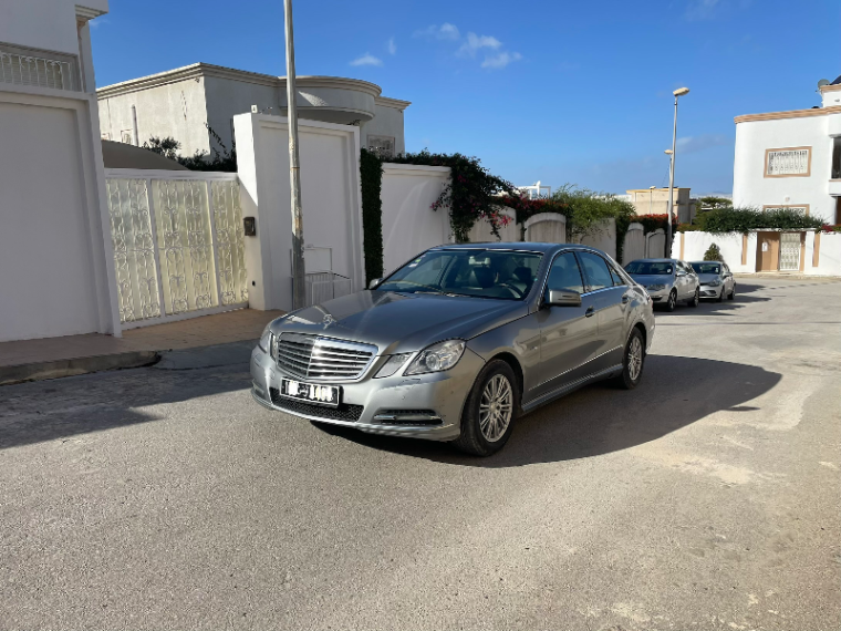 Mercedes Classe E - Photo 3