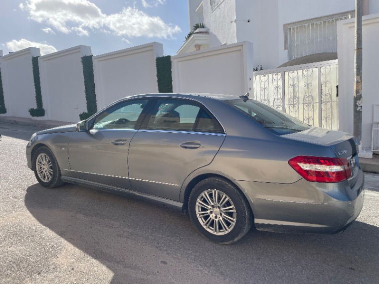 Mercedes Classe E - Photo 2