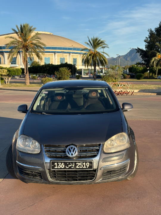 Volkswagen Jetta - Photo 10