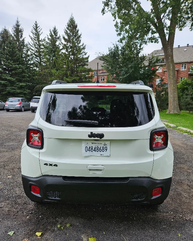 Jeep RENEGADE - Photo 8