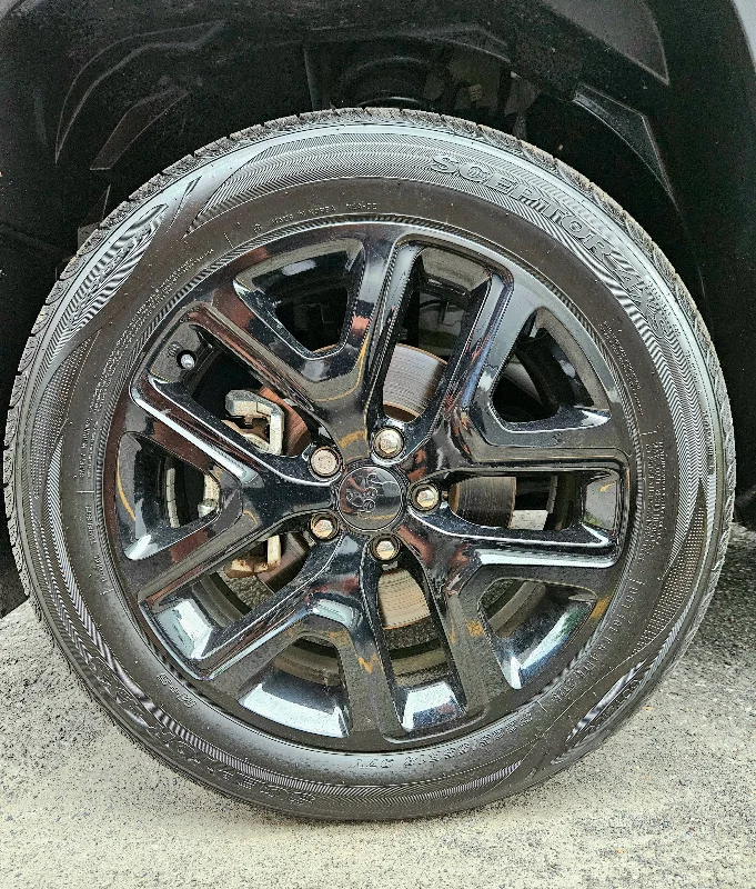 Jeep RENEGADE - Photo 2