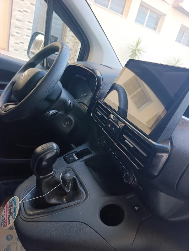 Citroen BERLINGO - Photo 2
