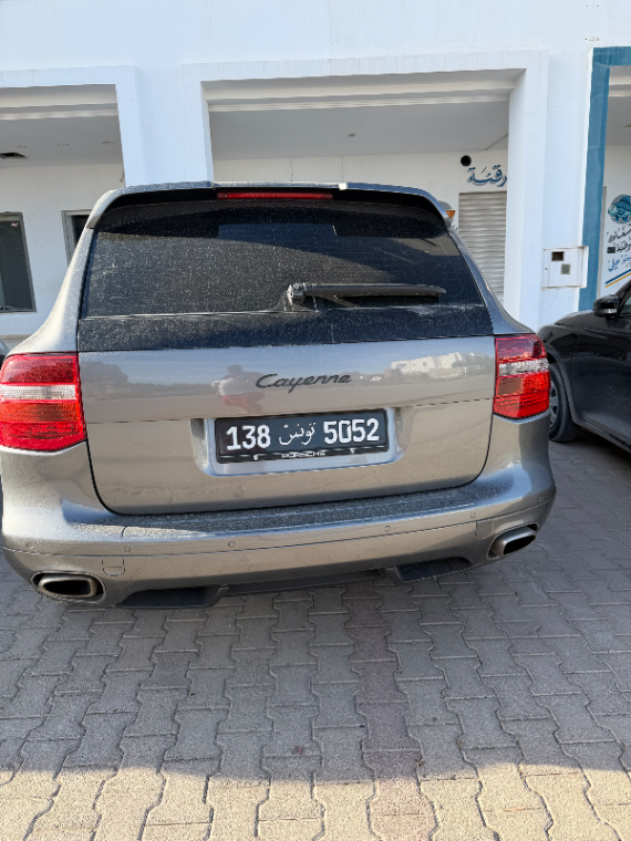Porsche Cayenne - Photo 11