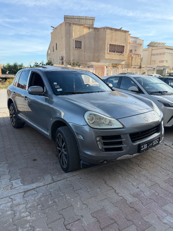 Porsche Cayenne 2009 Essence