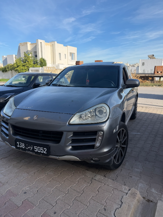 Porsche Cayenne - Photo 9