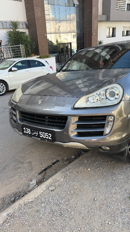 Porsche Cayenne - Photo 3