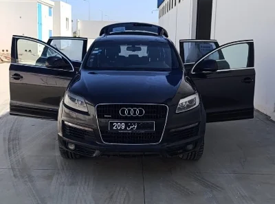 Audi Q7 - Photo 10