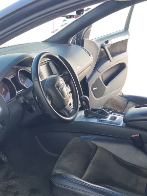 Audi Q7 - Photo 4