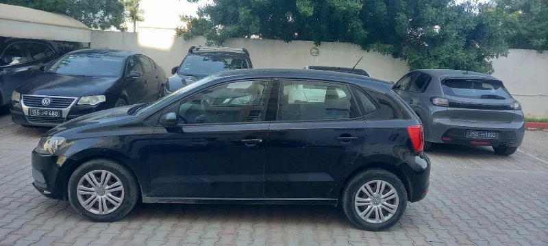 Volkswagen Polo - Photo 2