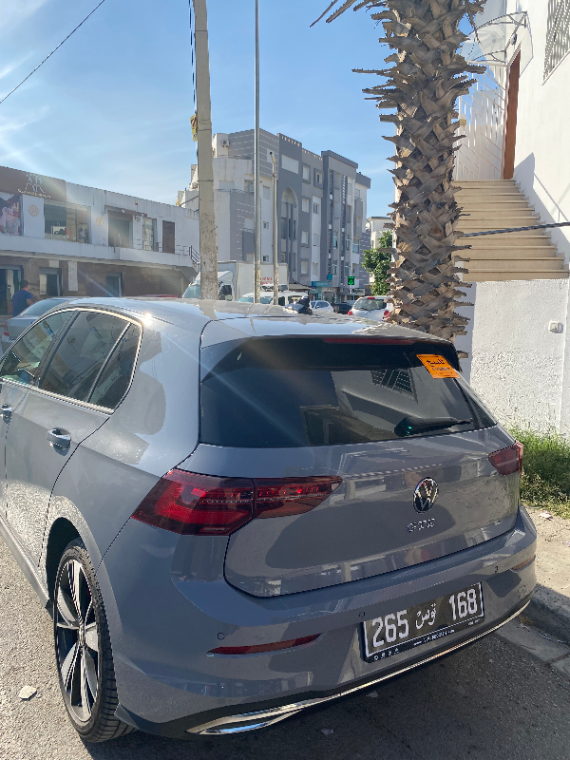Volkswagen Golf - Photo 2
