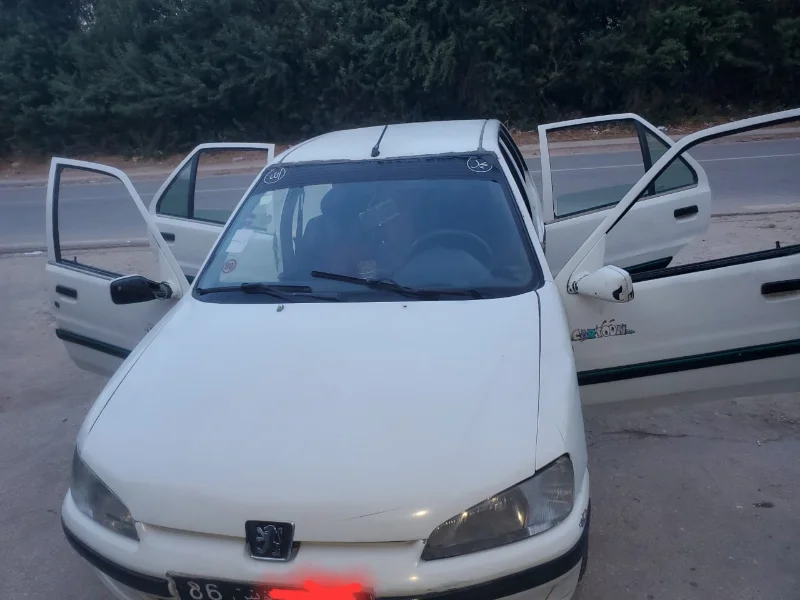 Peugeot 106 - Photo 6