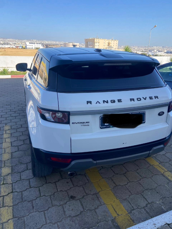 Land rover EVOQUE - Photo 7
