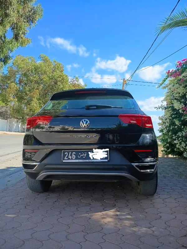 Volkswagen T-Roc - Photo 3