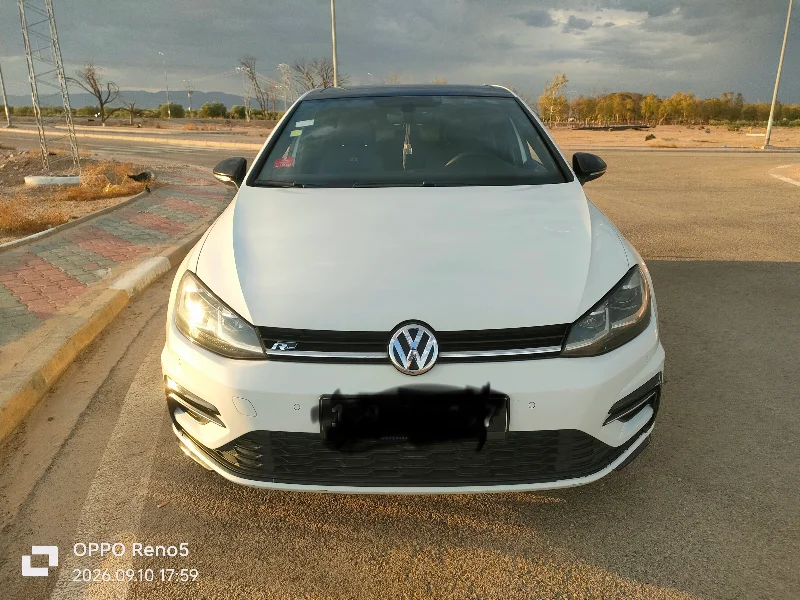 Volkswagen Golf 2017 Essence