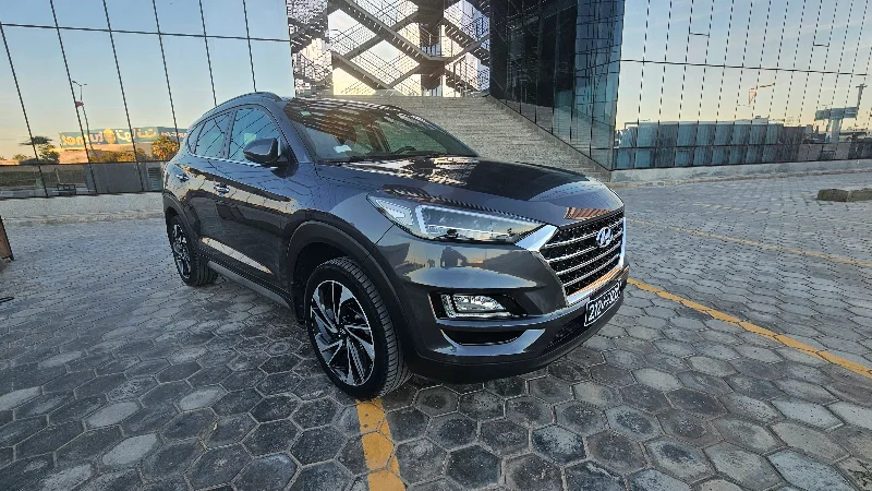 Hyundai TUCSON - Photo 4