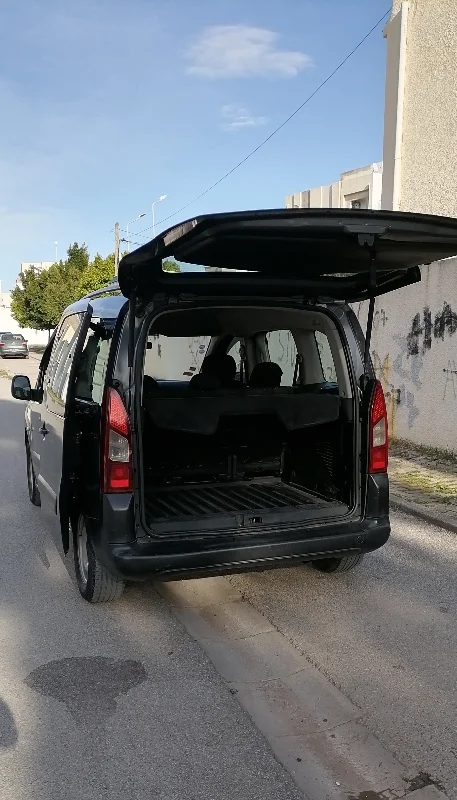 Peugeot Partner - Photo 8