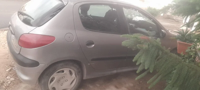 Peugeot 206 - Photo 3