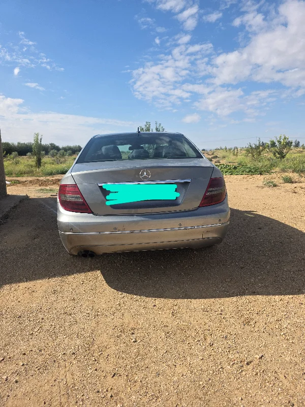 Mercedes Classe C - Photo 8