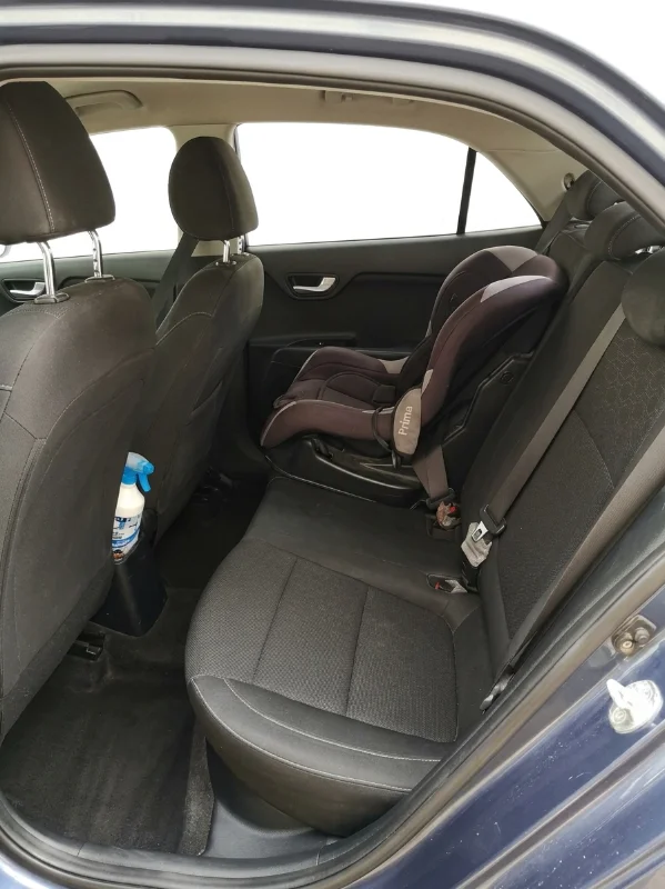 Kia RIO - Photo 3