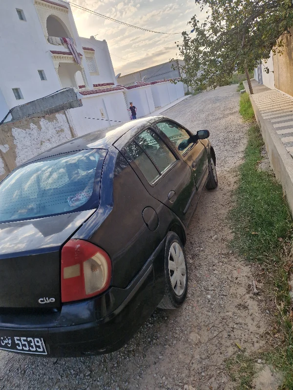 Renault Clio - Photo 4