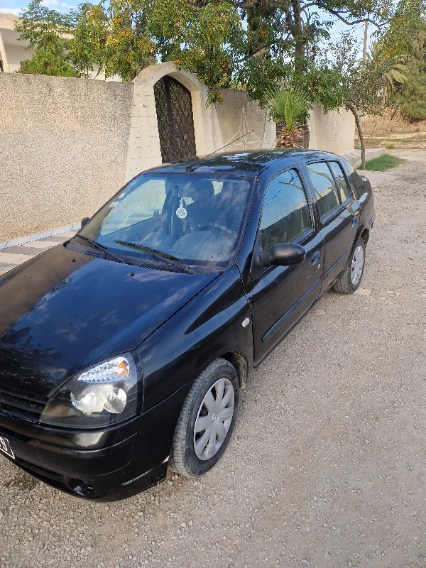 Renault Clio - Photo 3