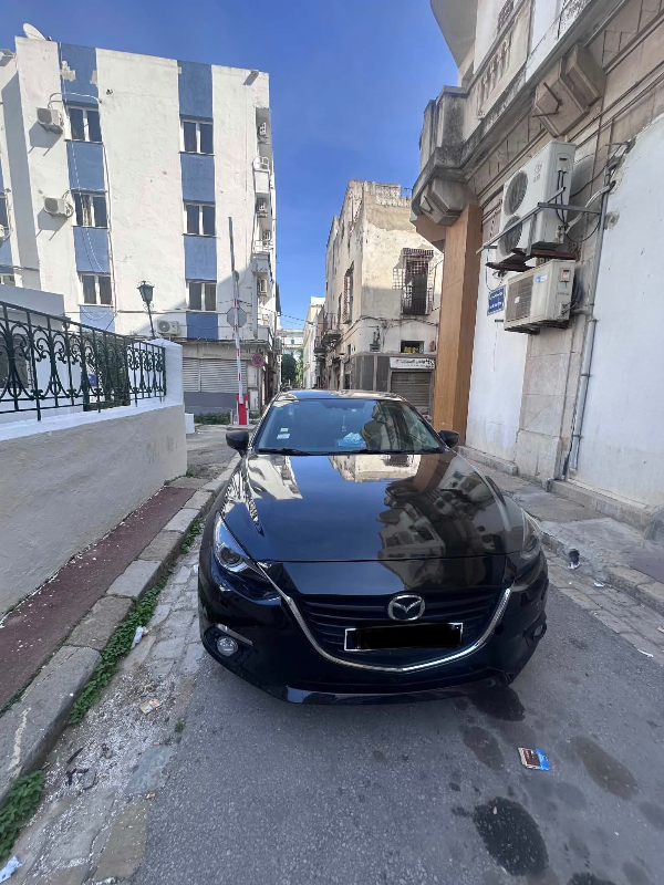 Mazda MAZDA3 - Photo 5