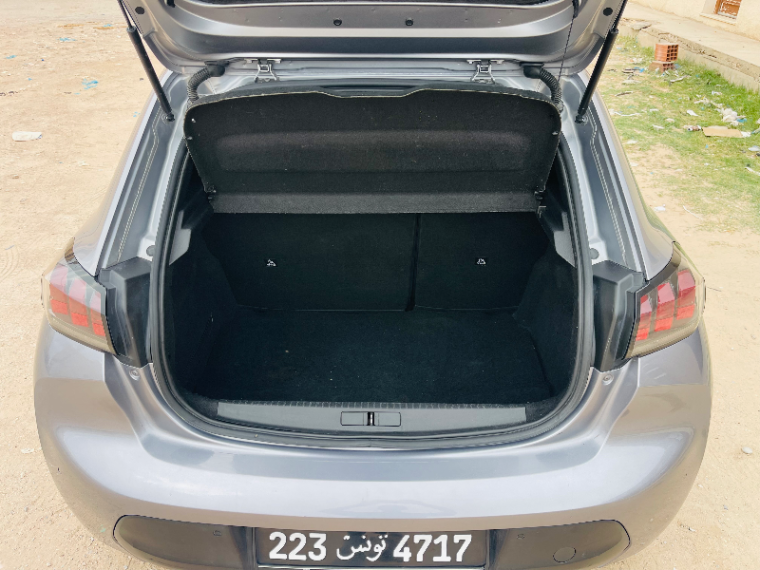 Peugeot 208 - Photo 5