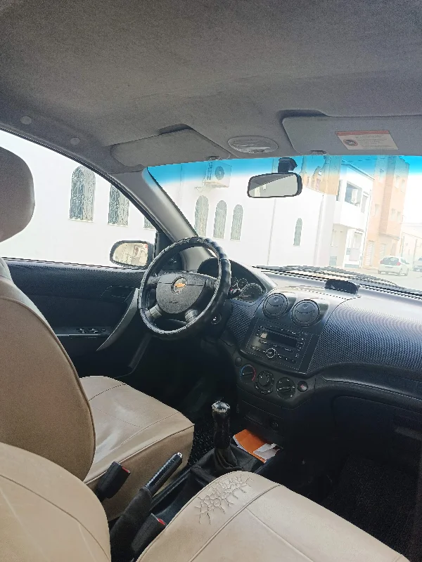 Chevrolet AVEO - Photo 3