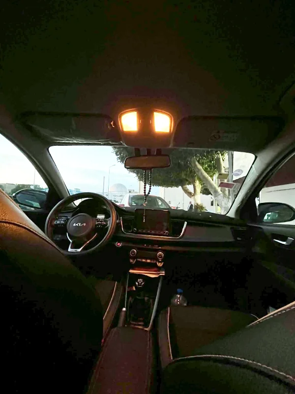 Kia RIO - Photo 5