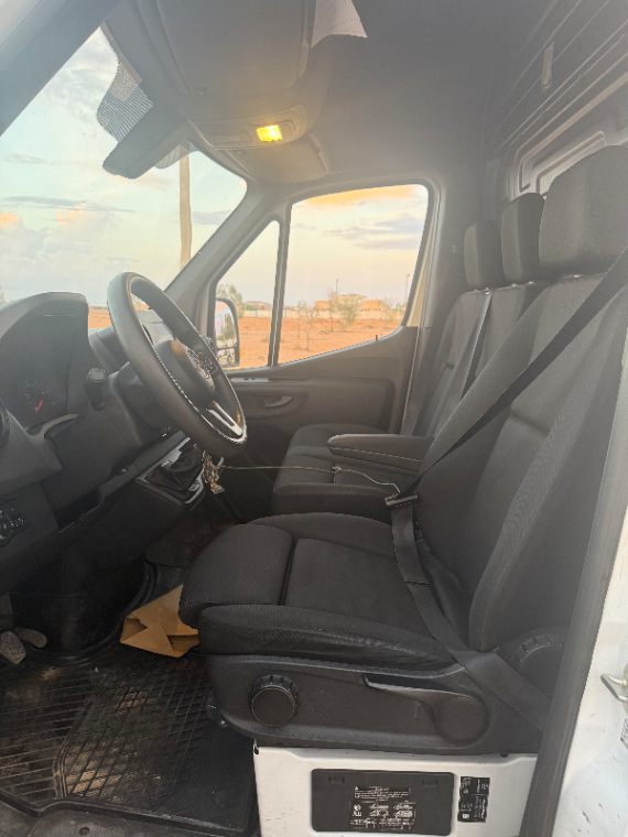 Mercedes Sprinter - Photo 6