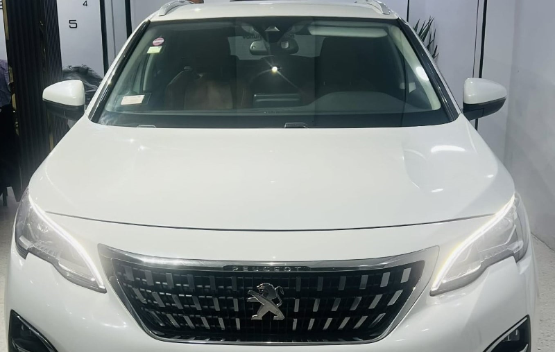 Peugeot 3008 - Photo 2