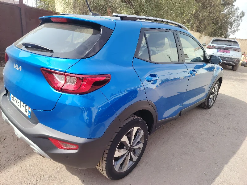 Kia STONIC - Photo 6