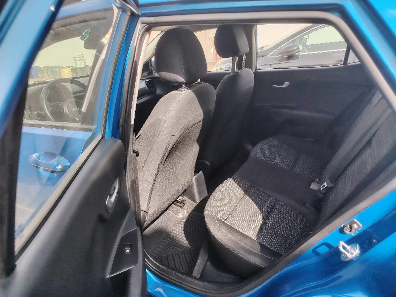 Kia STONIC - Photo 3