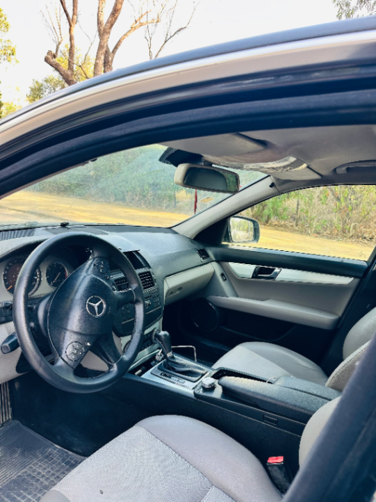 Mercedes Classe C - Photo 4