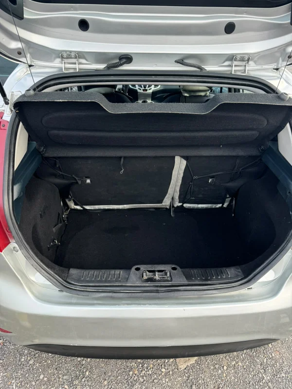 Ford FIESTA - Photo 3