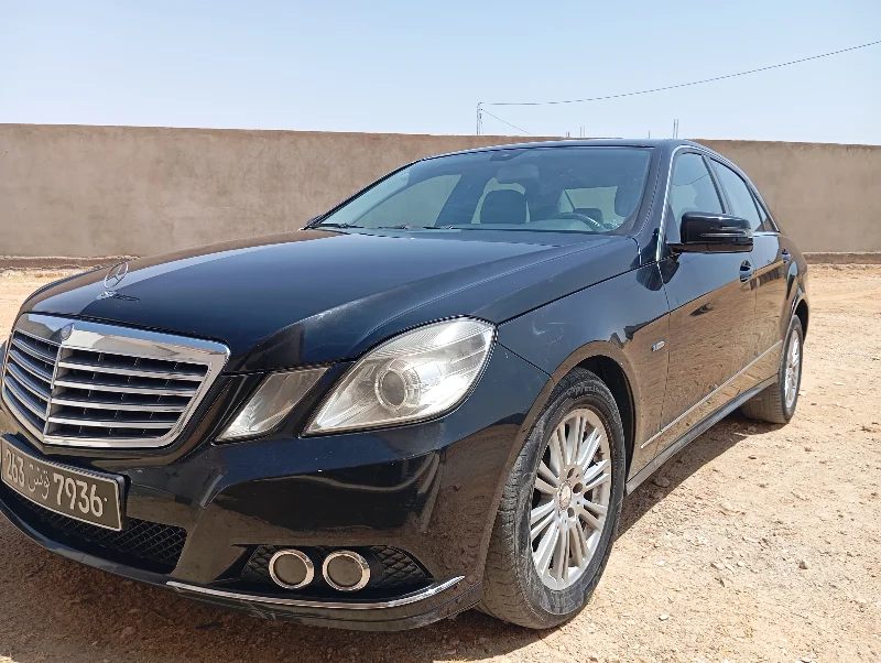 Mercedes 200 - Photo 4
