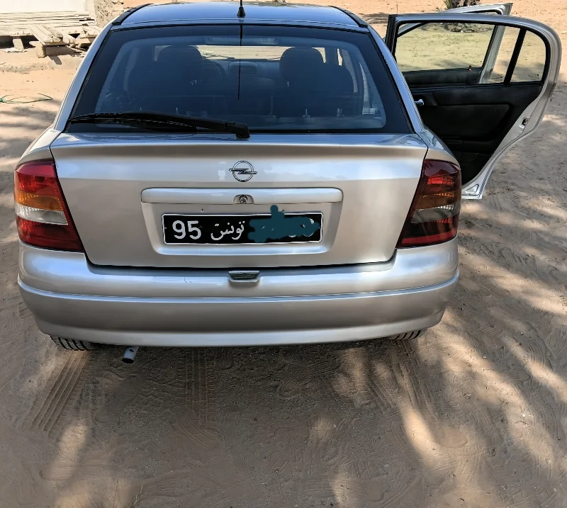 Opel Astra - Photo 6