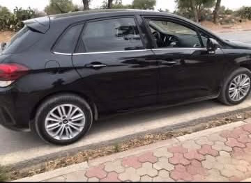Citroen C4 - Photo 3