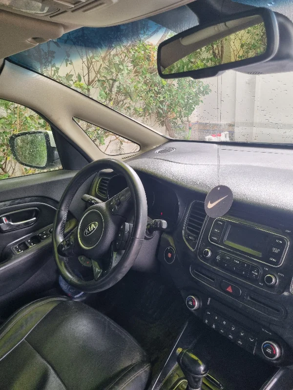 Kia CARENS - Photo 3