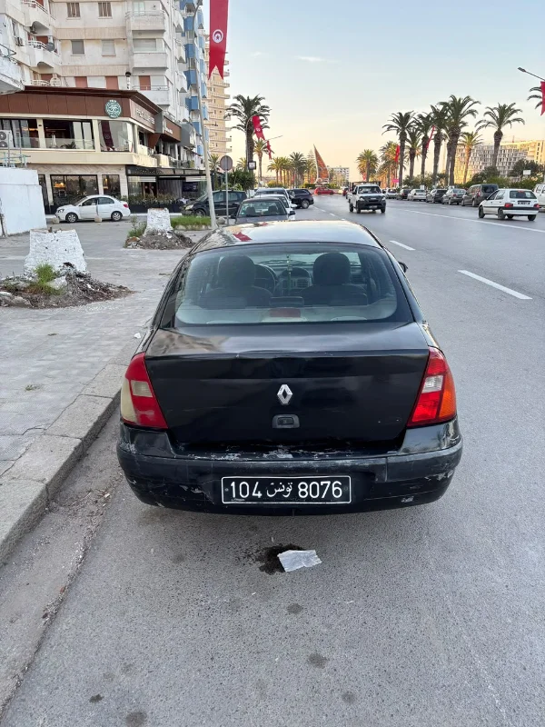 Renault Clio - Photo 2