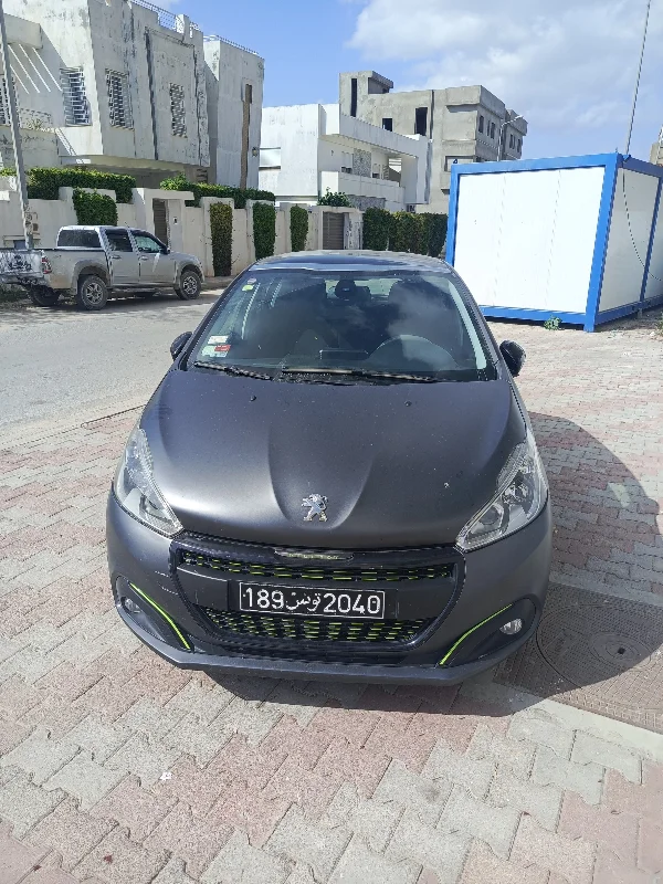 Peugeot 208 2016 Essence