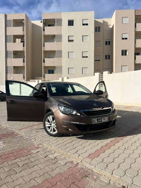 Peugeot 308 - Photo 3