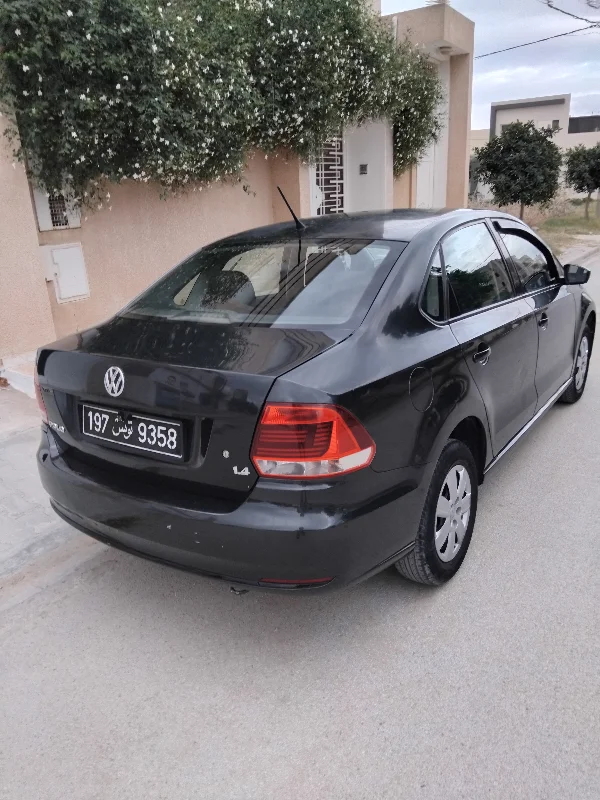 Volkswagen Polo - Photo 3