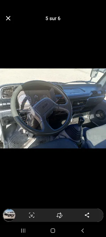 Isuzu AUTRE - Photo 2