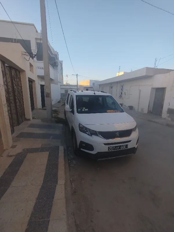 Peugeot Rifter - Photo 6