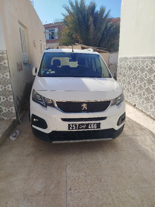 Peugeot Rifter 2021 Essence