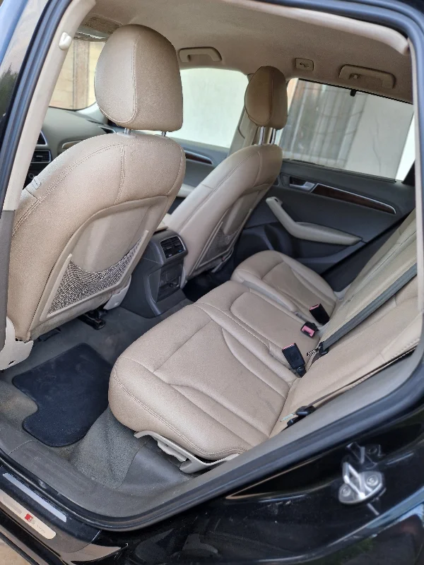 Audi Q5 - Photo 2