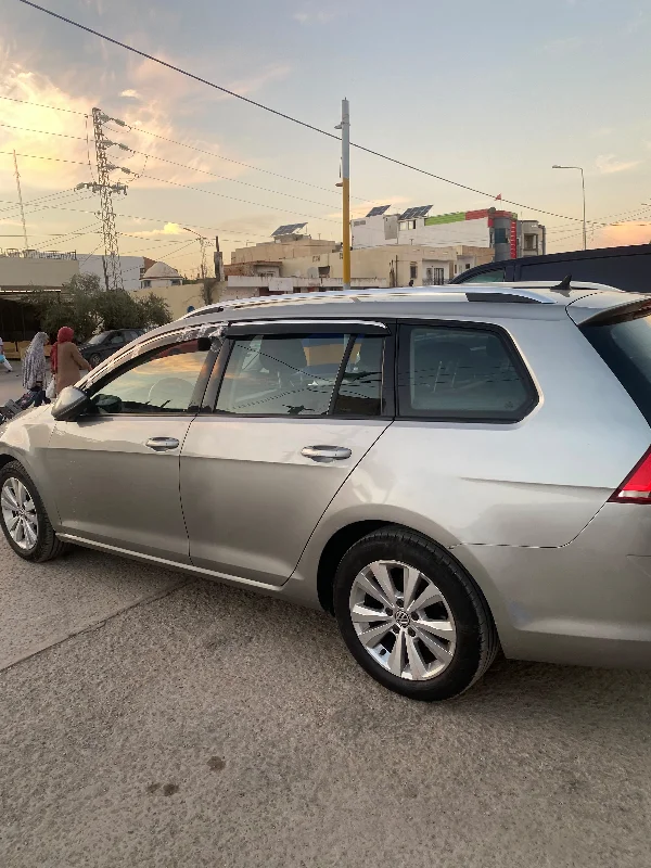 Volkswagen Golf - Photo 8