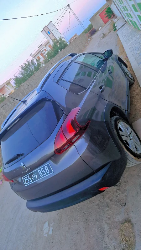 Peugeot 2008 - Photo 7