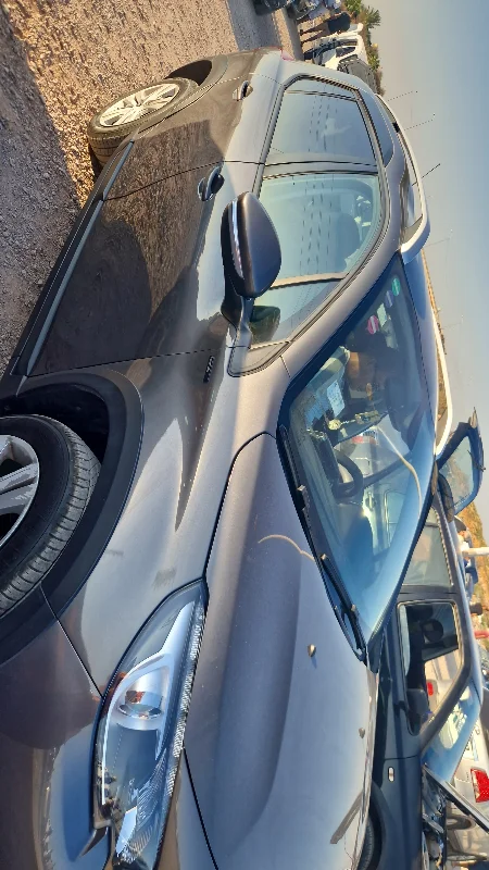 Peugeot 2008 - Photo 2